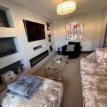 Luxury Durham Home In Dh1, Free Parking, No Fees Exterior photo