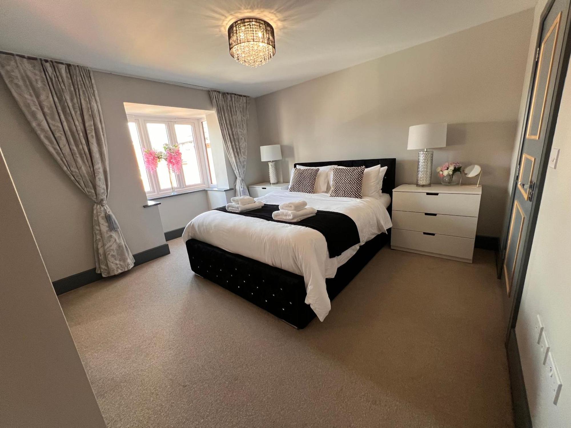 Luxury Durham Home In Dh1, Free Parking, No Fees Exterior photo